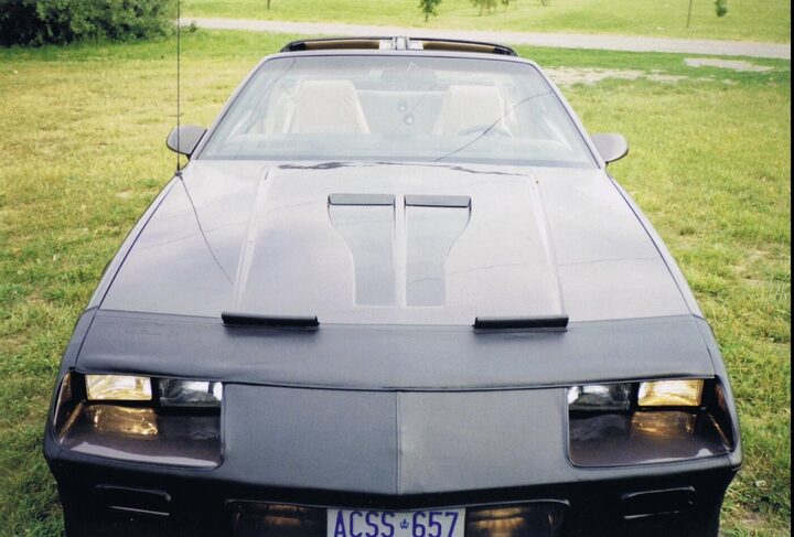 83 Z-28 front