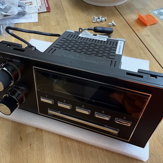 Retro Stereo